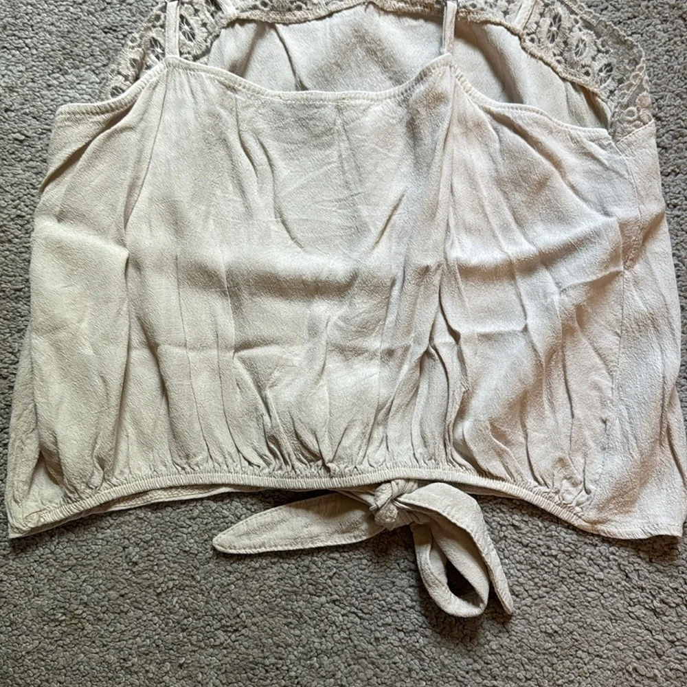 American Eagle Outfitters Lace Tank Top - Picture 5 of 6